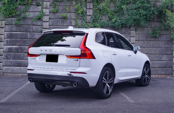 Used-2020-Volvo-XC60-T5-Momentum