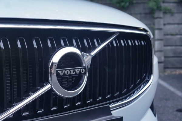 Used-2020-Volvo-XC60-T5-Momentum